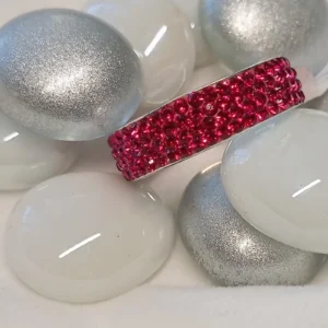 837