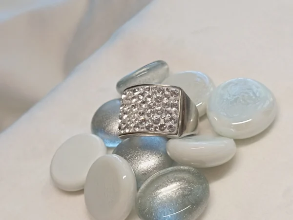 969