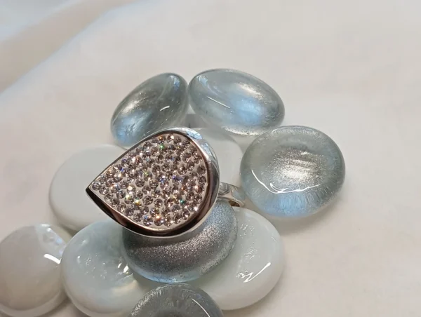 974