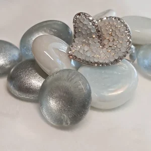 977